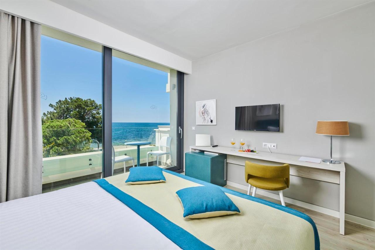 Sipar Plava Laguna Hotel 4*