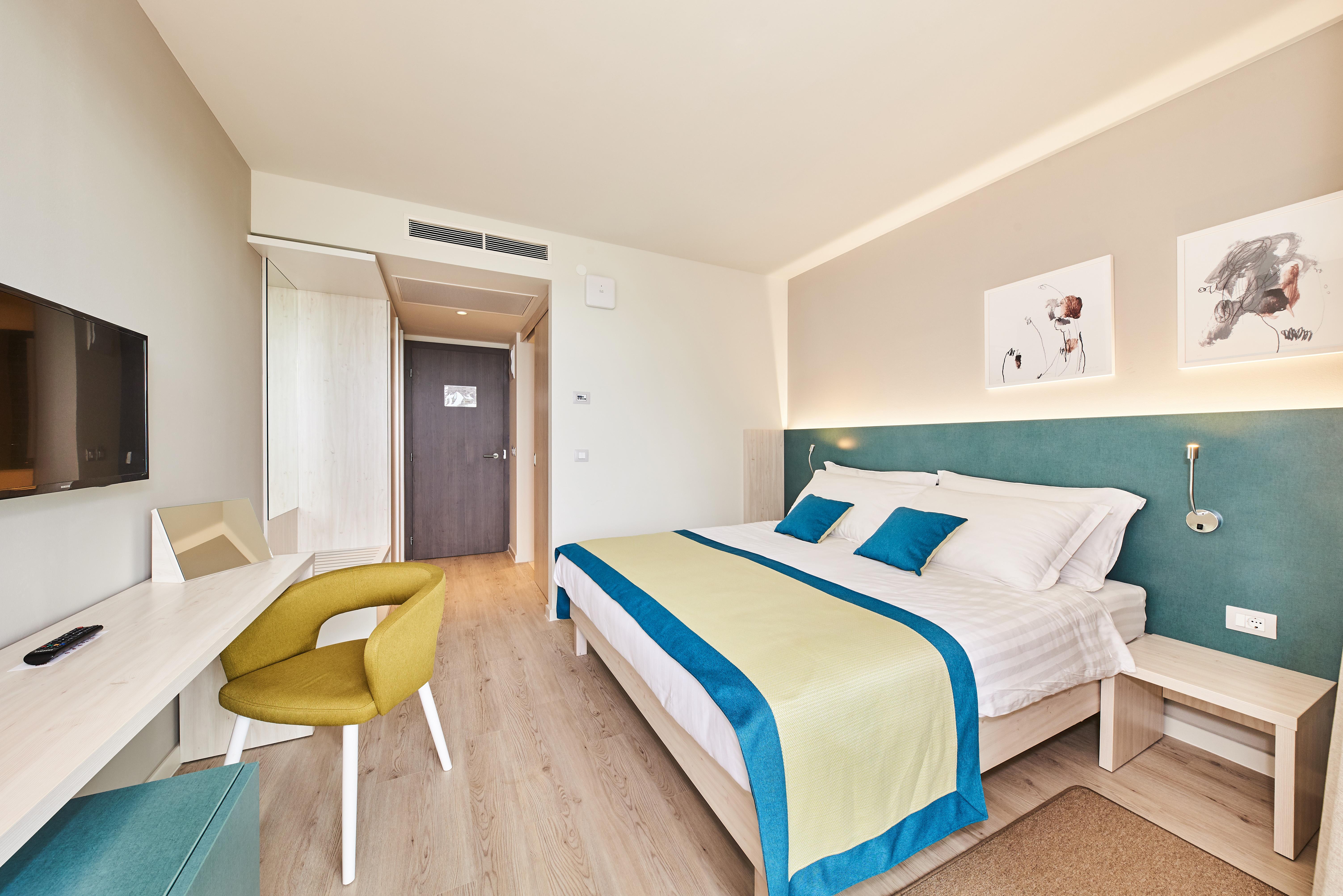 Sipar Plava Laguna 4*